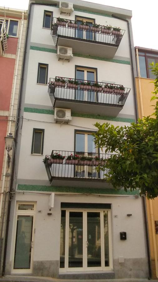 Alojamento de Acomodação e Pequeno-almoço Le Due Sicilie 3*